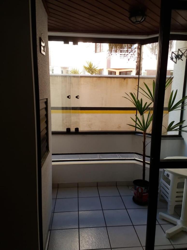 Apartamento Praia Dos Ingleses Florianopolis Bagian luar foto